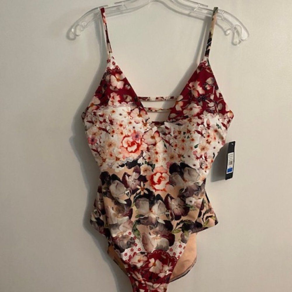 Rachel Roy Bordeaux Floral print 1 piece swimsuit, size XL